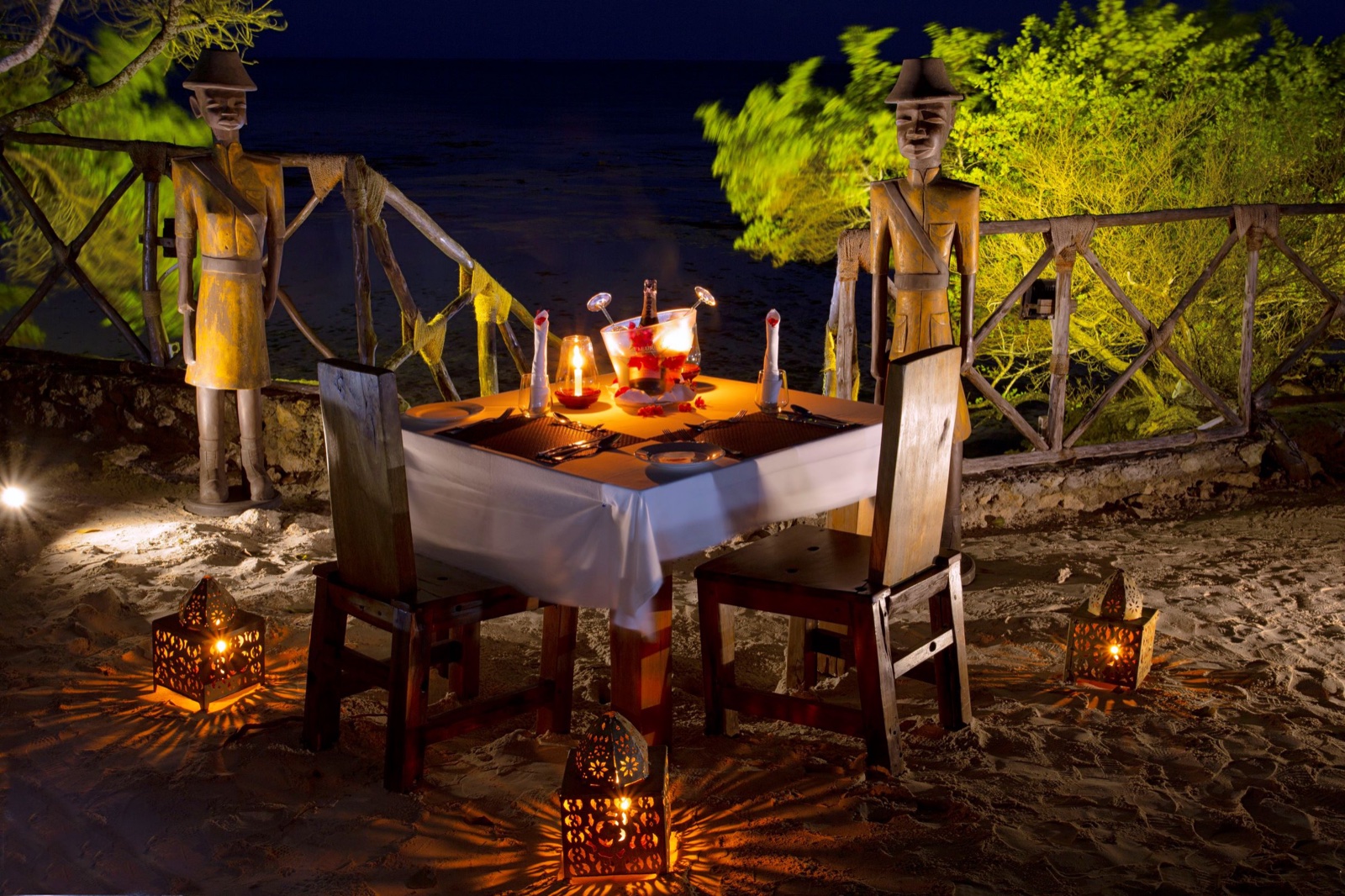 Candlelit dinner on Pongwe Island