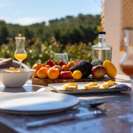 ZEM Altea — Mediterranean nourishment on outdoor table with mountain view