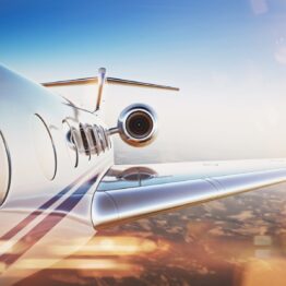 Călătorii cu avionul privat în jurul lumii
